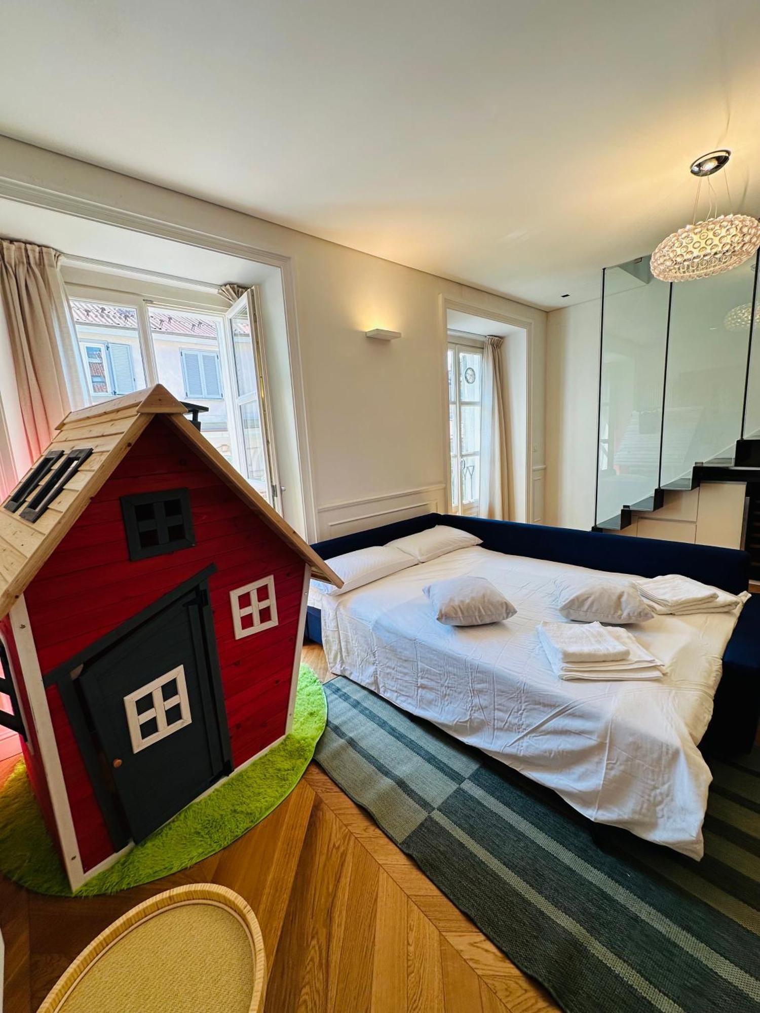 Apartment Home Suite Home *